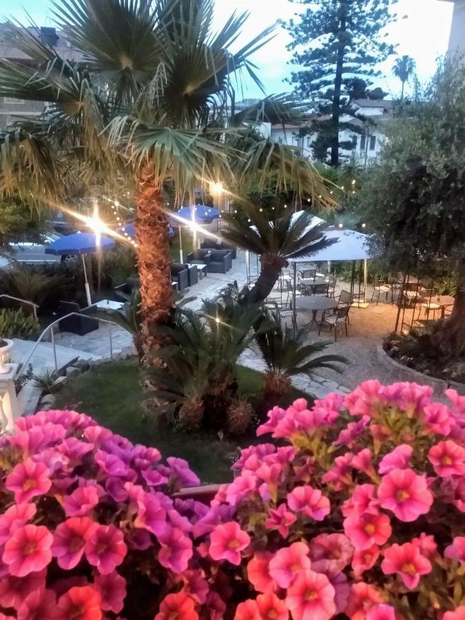 Hotel Morandi Sanremo Eksteriør billede